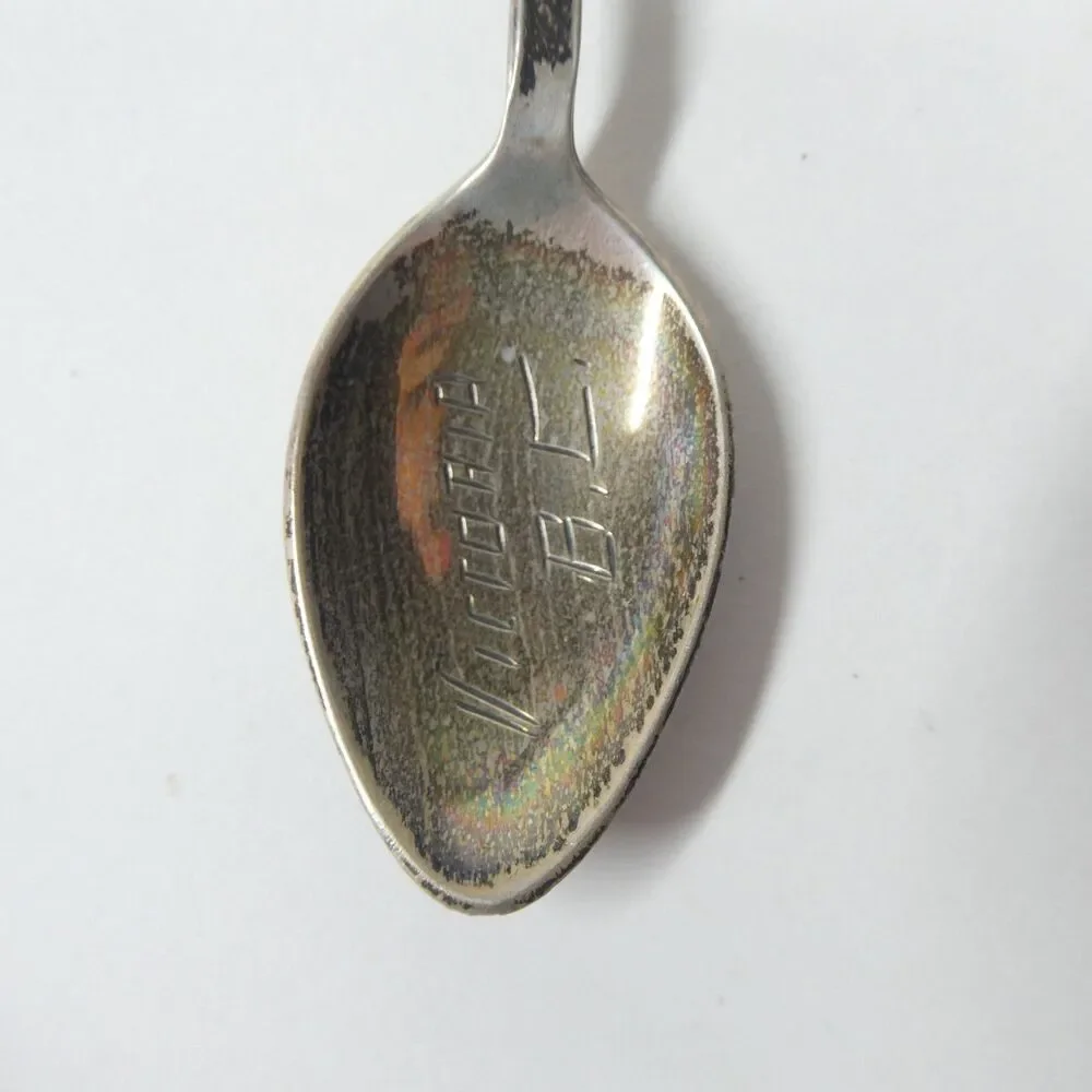 Victoria BC Canada Sterling Silver Souvenir Spoon w/ Enamel Maple Leaf Vintage